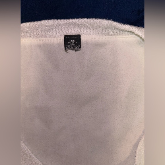 White long sleeve light knit tee | size M - Picture 4 of 7